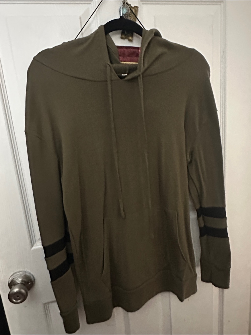 Olive Green Hooded Women's Pullover Sweatshirt